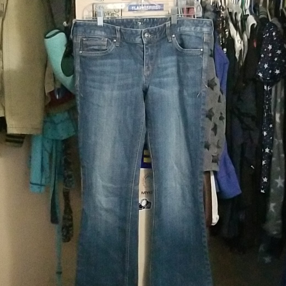 Express blue jeans size 18